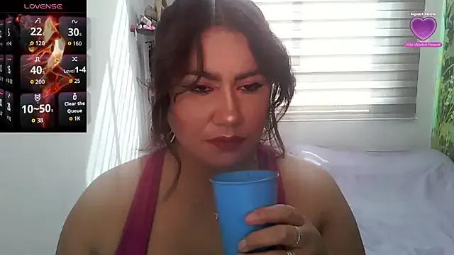 Vesper_Vixen from StripChat is Freechat