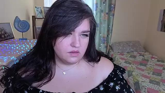Vicky_Violet from StripChat is Freechat