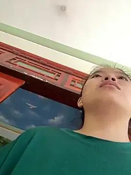 viluna from StripChat is Freechat