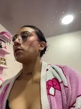 Violeet-Smith from StripChat is Freechat
