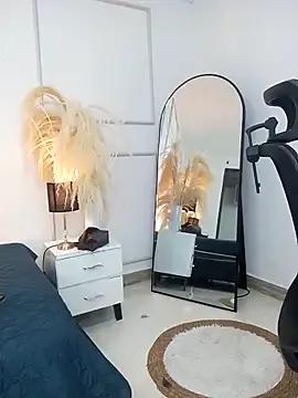 Violet_and_Paul from StripChat is Freechat