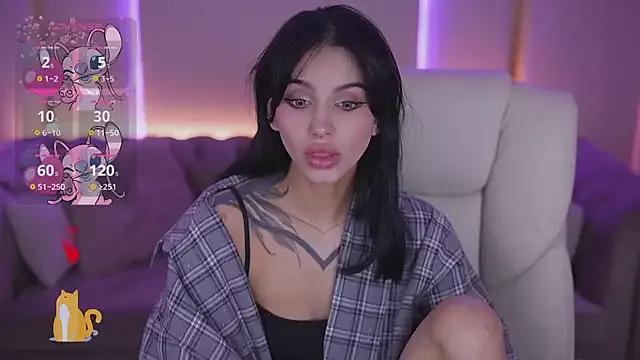 VioletaSins from StripChat is Freechat