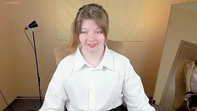 Vivian_cutie from StripChat