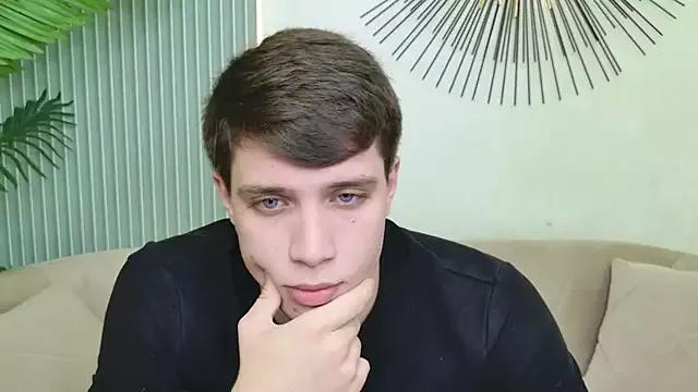 Willy_Morris from StripChat is Freechat