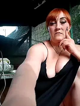 Xelenaxcbbs from StripChat is Freechat
