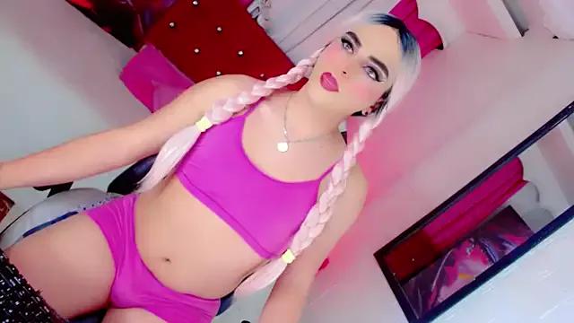 Yareth_Rouss_ from StripChat is Freechat