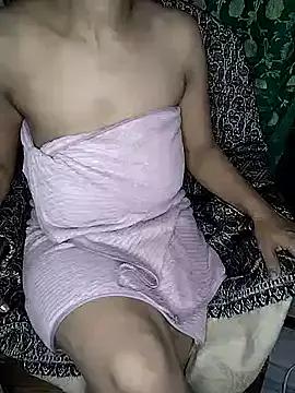 young-mommy from StripChat is Freechat