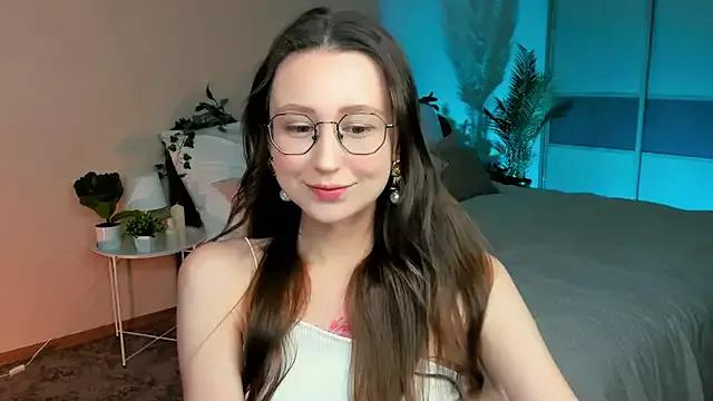 YourLovellyStory from StripChat is Freechat