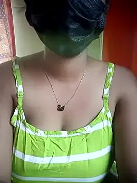 yoursexy_rumi from StripChat is Freechat