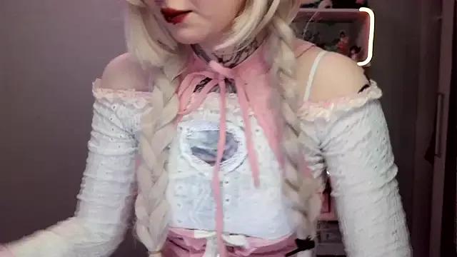 YoursKimory from StripChat is Freechat