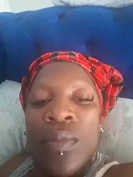 Yummychoklit from StripChat