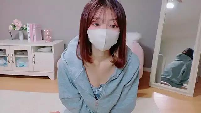 Yuna-ch on StripChat