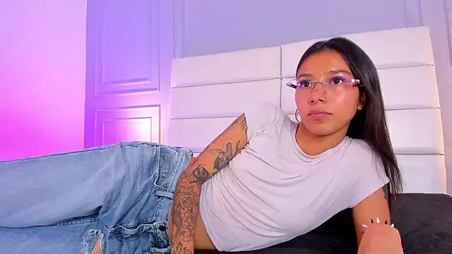 ZoeQuinn from StripChat is Freechat