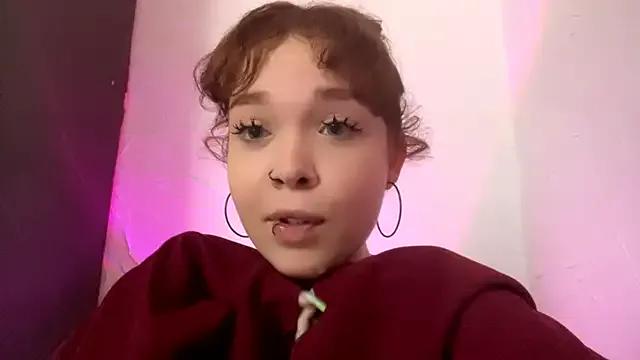 ZolaPerking from StripChat is Freechat