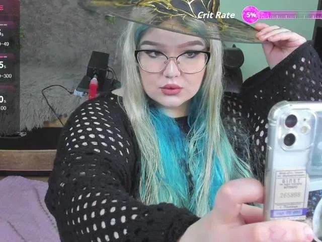 Offline -CandyM1lky- on BongaCams