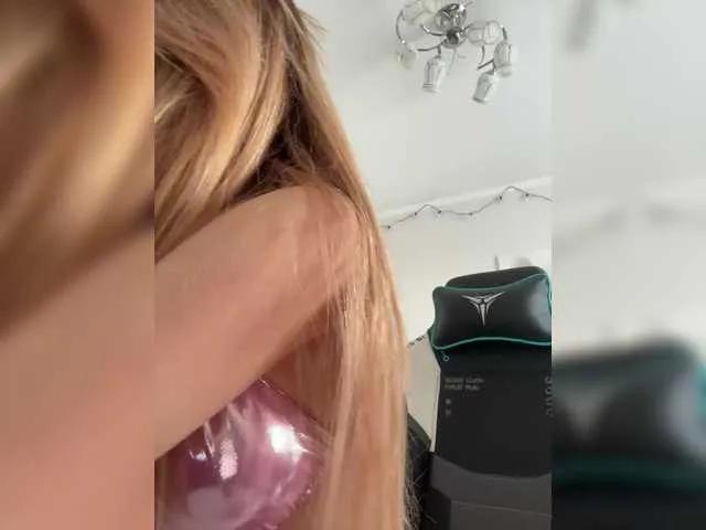 Offline -Lana-Chester- on BongaCams