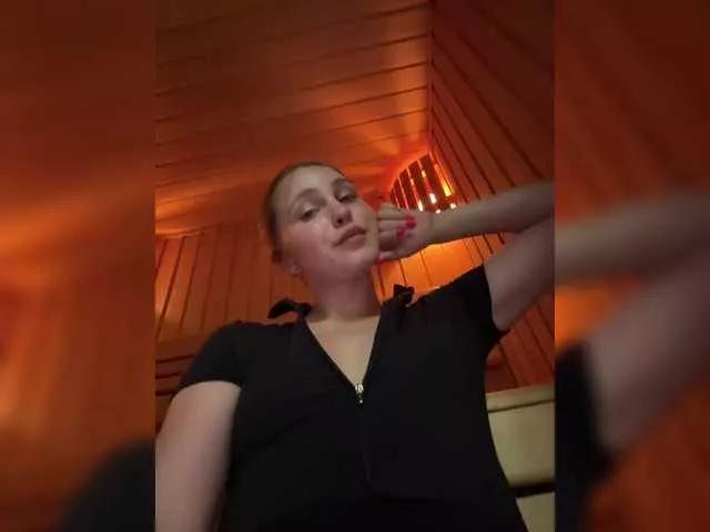 Offline Adelaida1001 on BongaCams