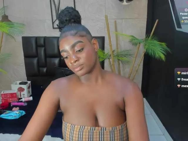 Offline alanabonny on BongaCams