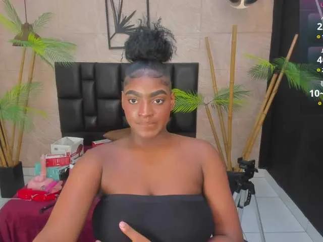 Offline alanabonny on BongaCams