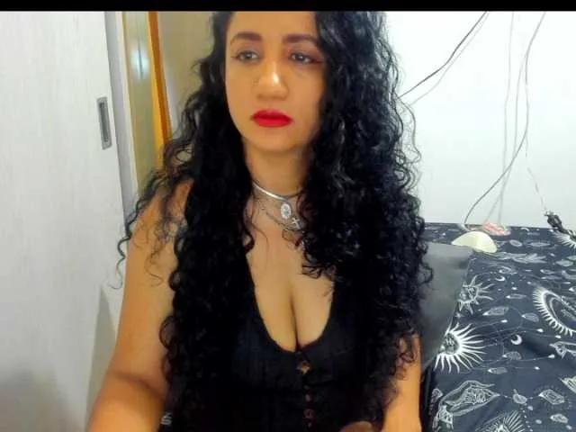 AlaskaMiller on BongaCams 