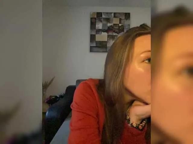 Offline Alisasqrl on BongaCams