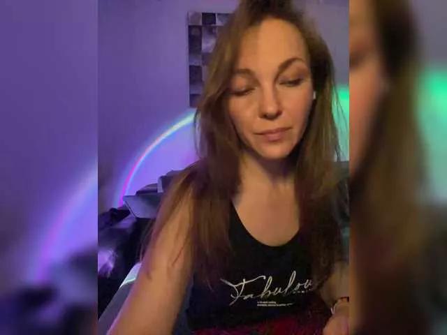 Offline Alisasqrl on BongaCams