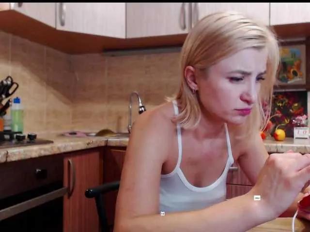 alya555 on BongaCams 