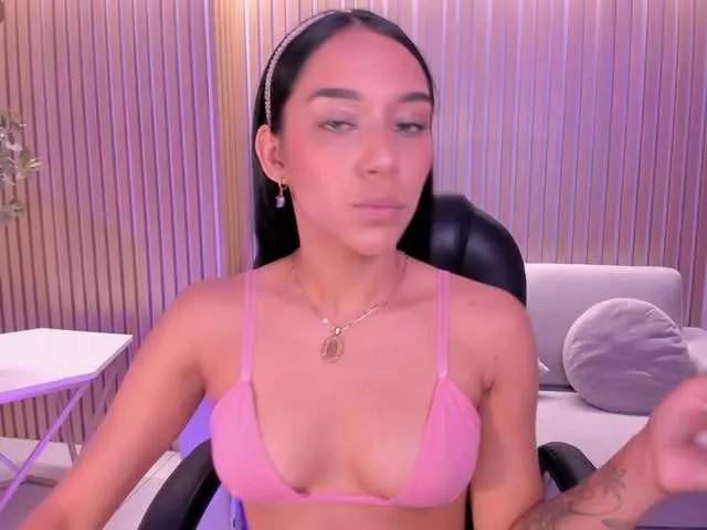 Freechat AmaliaCruss on BongaCams