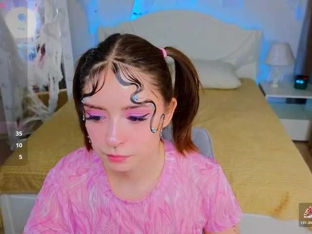 Offline AmeliaShine1 on BongaCams