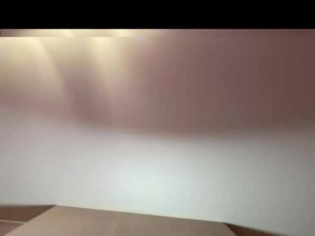 Offline AmyGlad on BongaCams