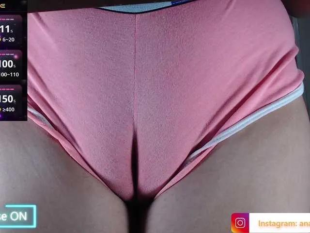 ana-loveee on BongaCams