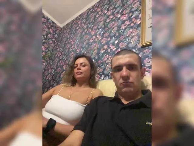 Freechat And-Liziantus on BongaCams