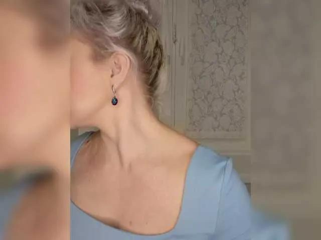 BongaCams Anesteishen  is Freechat  Anesteishen — The athletic body of a man and an elastic shaved member.