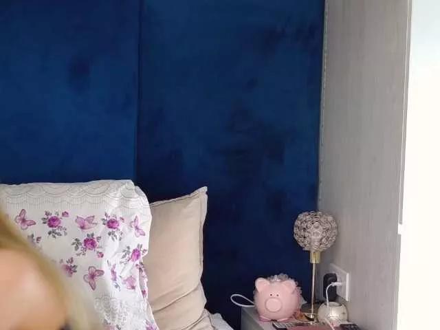 AnyaWilder on BongaCams 