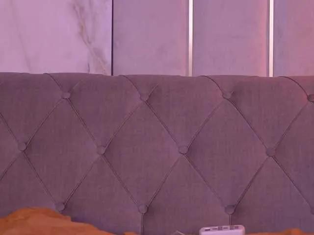 ArinaRhodes on BongaCams