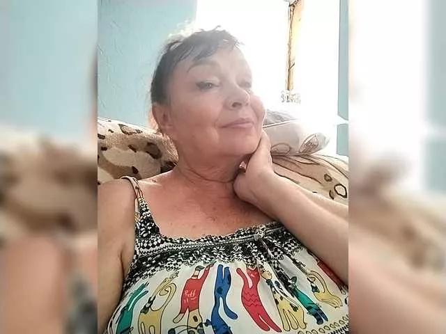 Offline asya18 on BongaCams