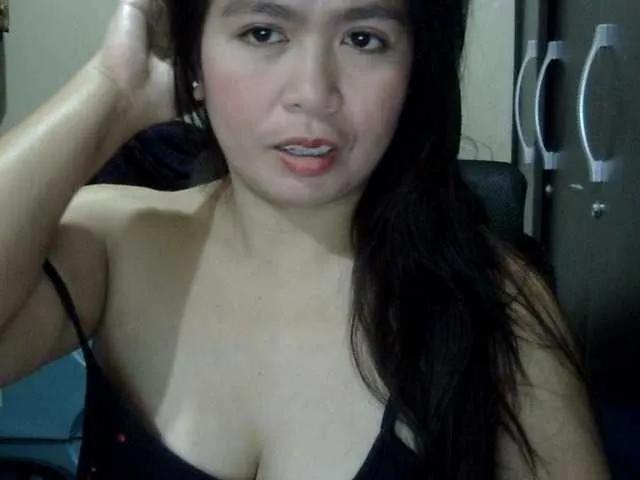 Offline aubrey11 on BongaCams