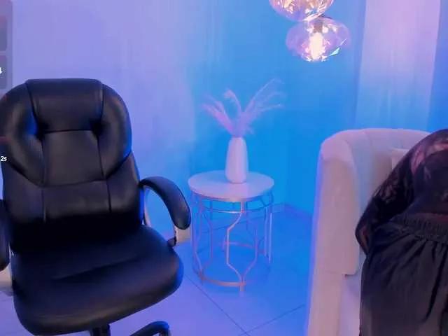 Offline AyshelBrown on BongaCams