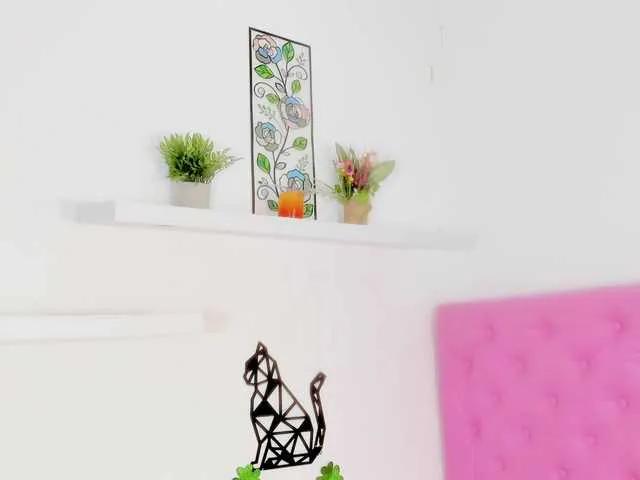 barbarahills21 on BongaCams 