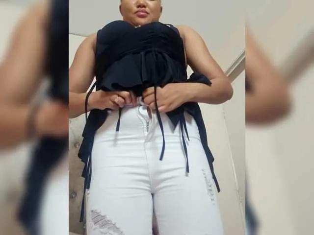 Beautystar12 on BongaCams