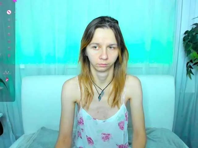 Offline Beellami on BongaCams