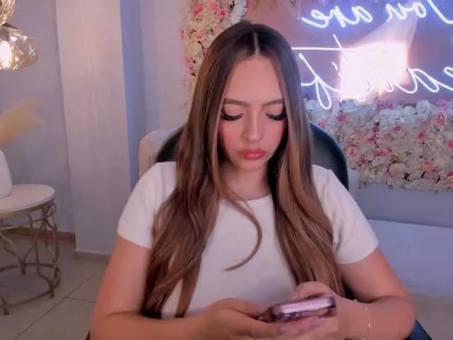 Offline BellaRose on BongaCams