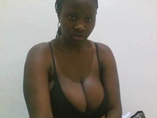 Bigboobs77 on BongaCams 