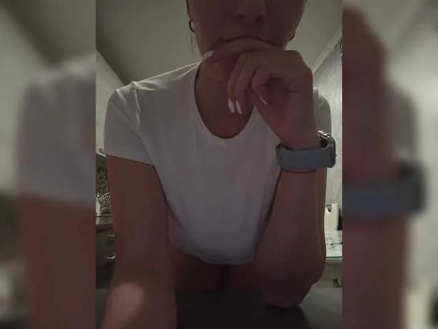 Freechat Biggirl777 on BongaCams