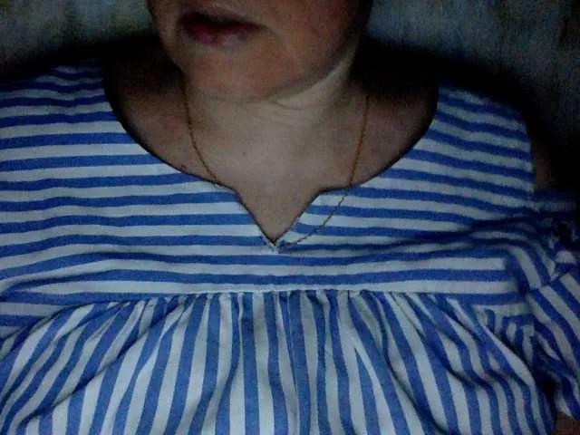 Offline BlondyVio on BongaCams