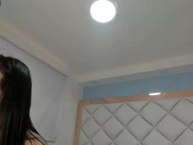 Offline carlawoods on BongaCams