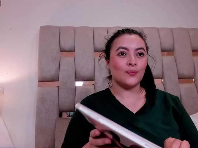 Offline carlawoods on BongaCams