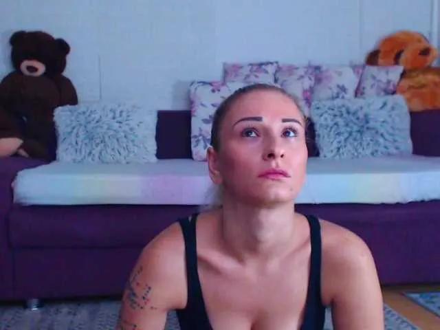 CassieSpell on BongaCams 