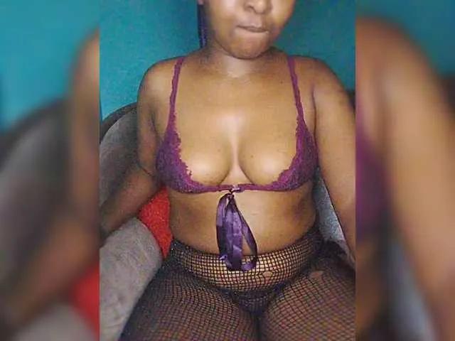 chibaby1 on BongaCams