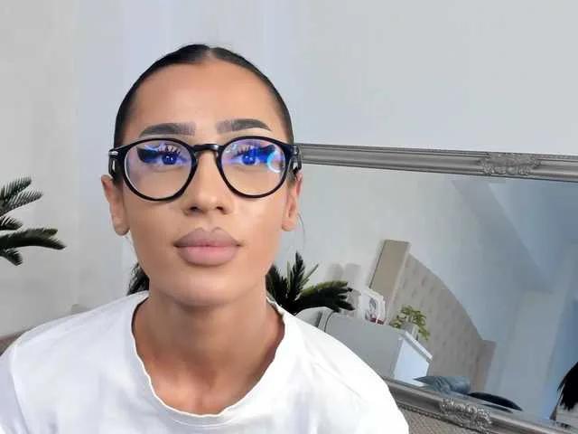 Freechat ChloeObril on BongaCams